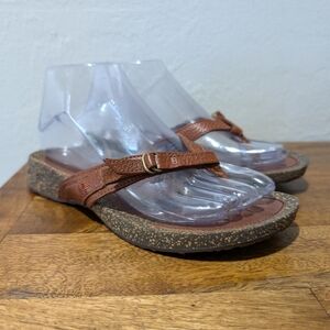 TEVA 'Ventura' Brown Leather Flip-Flop Thong Sandals Women's‎ Sz. 6